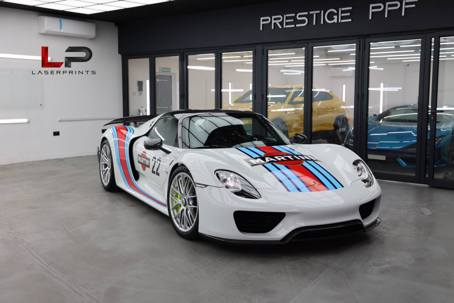 Porsche 918 Spyder Martini Racing Livery Decal Kit